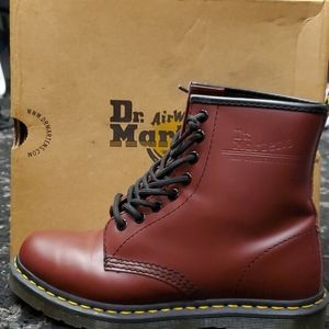 Dr. Martens Air cushion soles